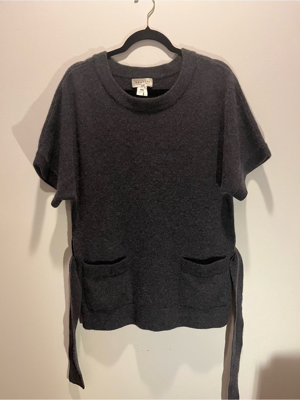 Demylee Cashmere Charcoal Short-Sleeve Belted Crewneck Sweater Vest Tunic Sz S - Picture 5 of 7